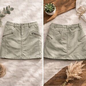 Mossimo Khaki Green Cotton Mini Skirt Size 7 Y2K Utility Zip Pocket